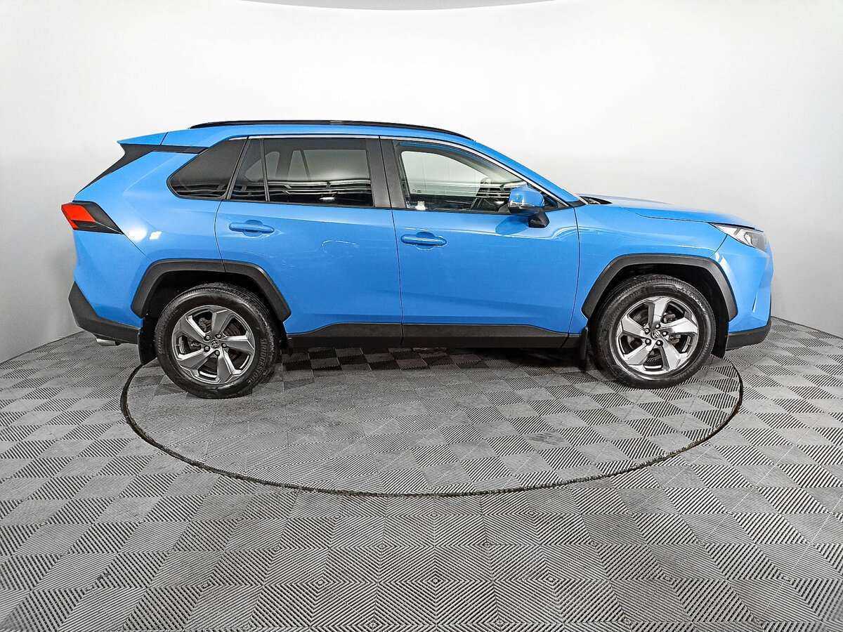 Купить Toyota RAV4 с пробегом. Фото: #3