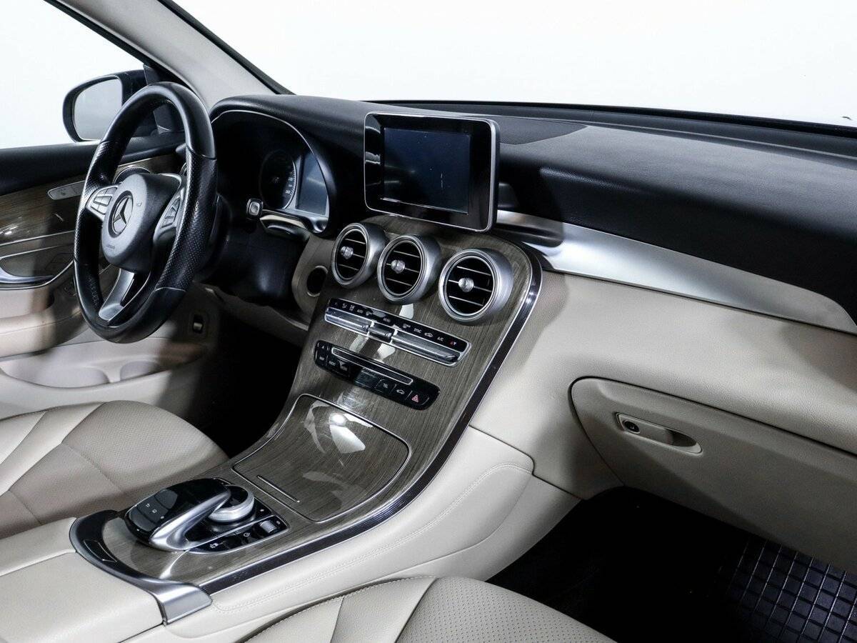 Купить Mercedes-Benz GLC с пробегом. Фото: #8