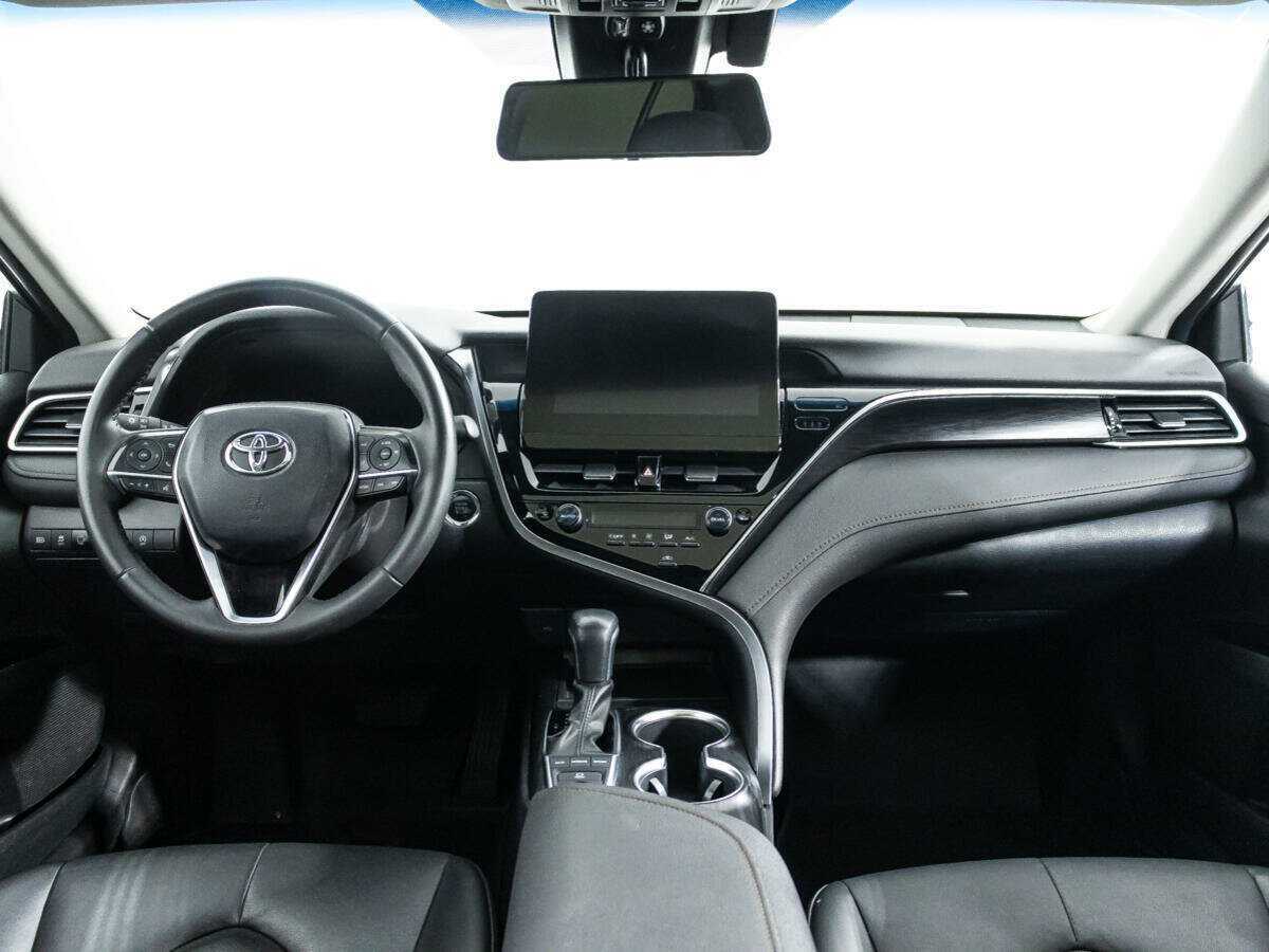 Купить Toyota Camry с пробегом. Фото: #12