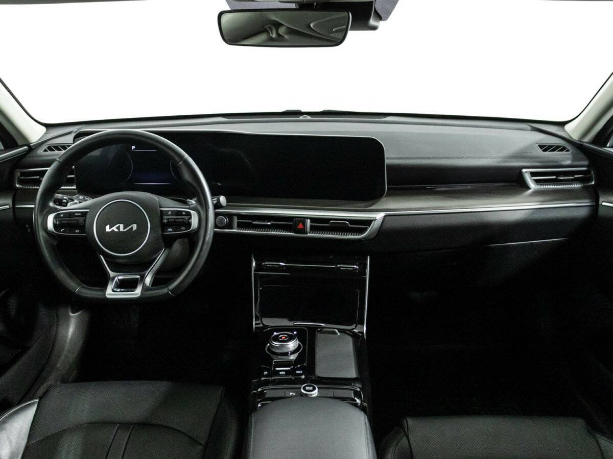 Купить Kia K5 с пробегом. Фото: #13