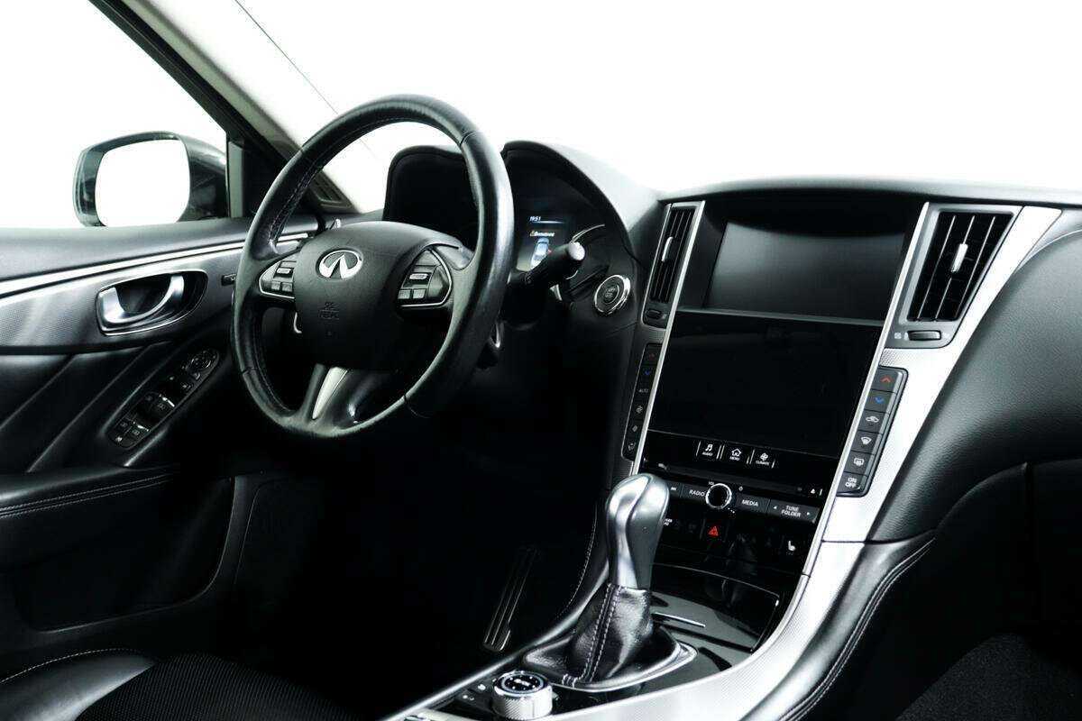 Купить Infiniti Q50 с пробегом. Фото: #8