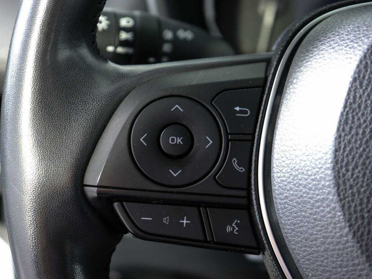 Купить Toyota RAV4 с пробегом. Фото: #20