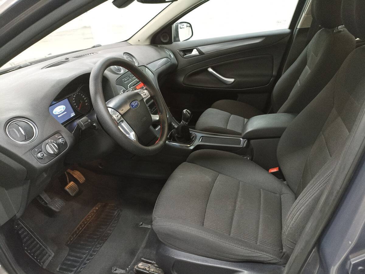 Купить Ford Mondeo с пробегом. Фото: #15