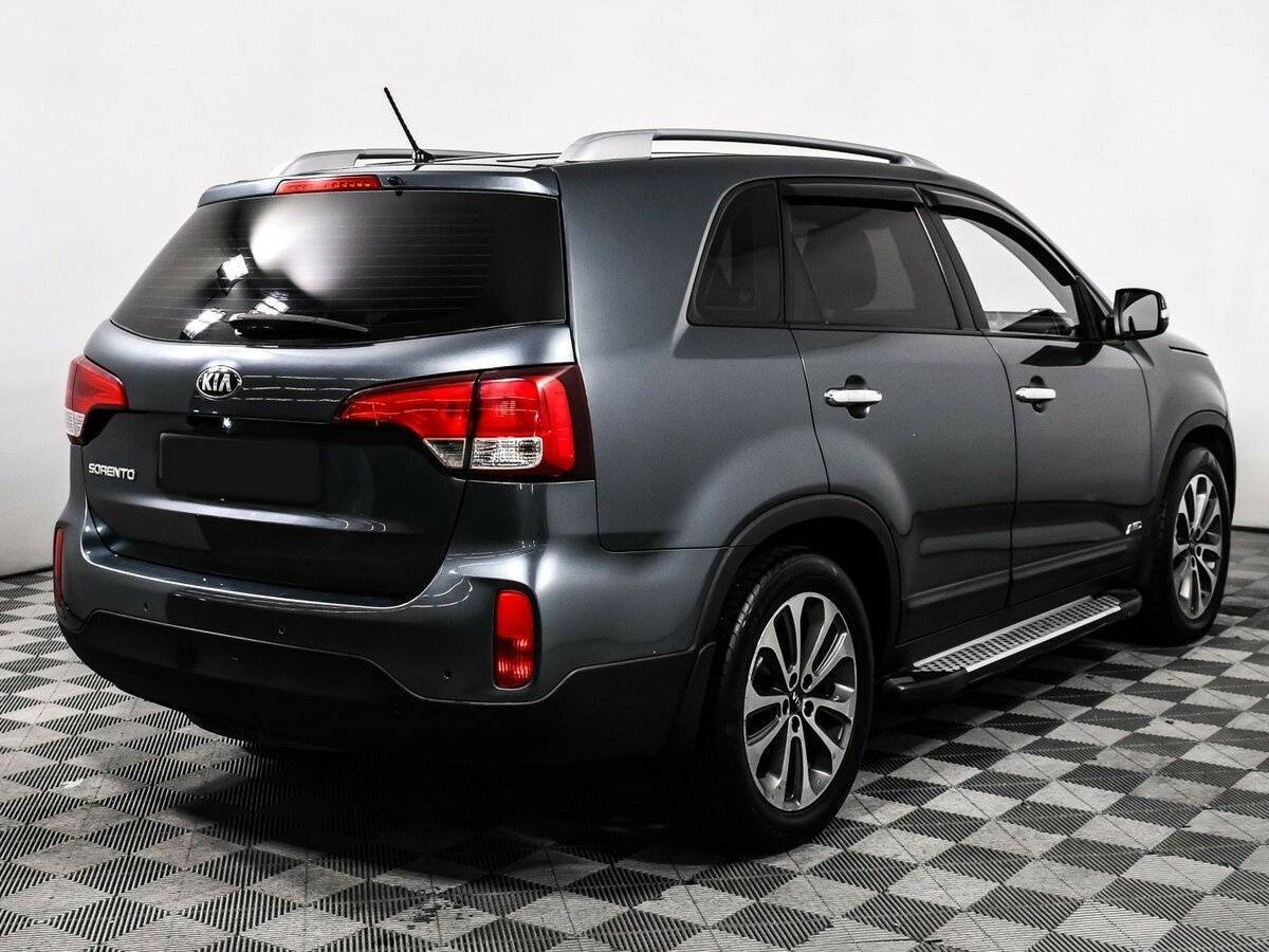 Купить Kia Sorento с пробегом. Фото: #4