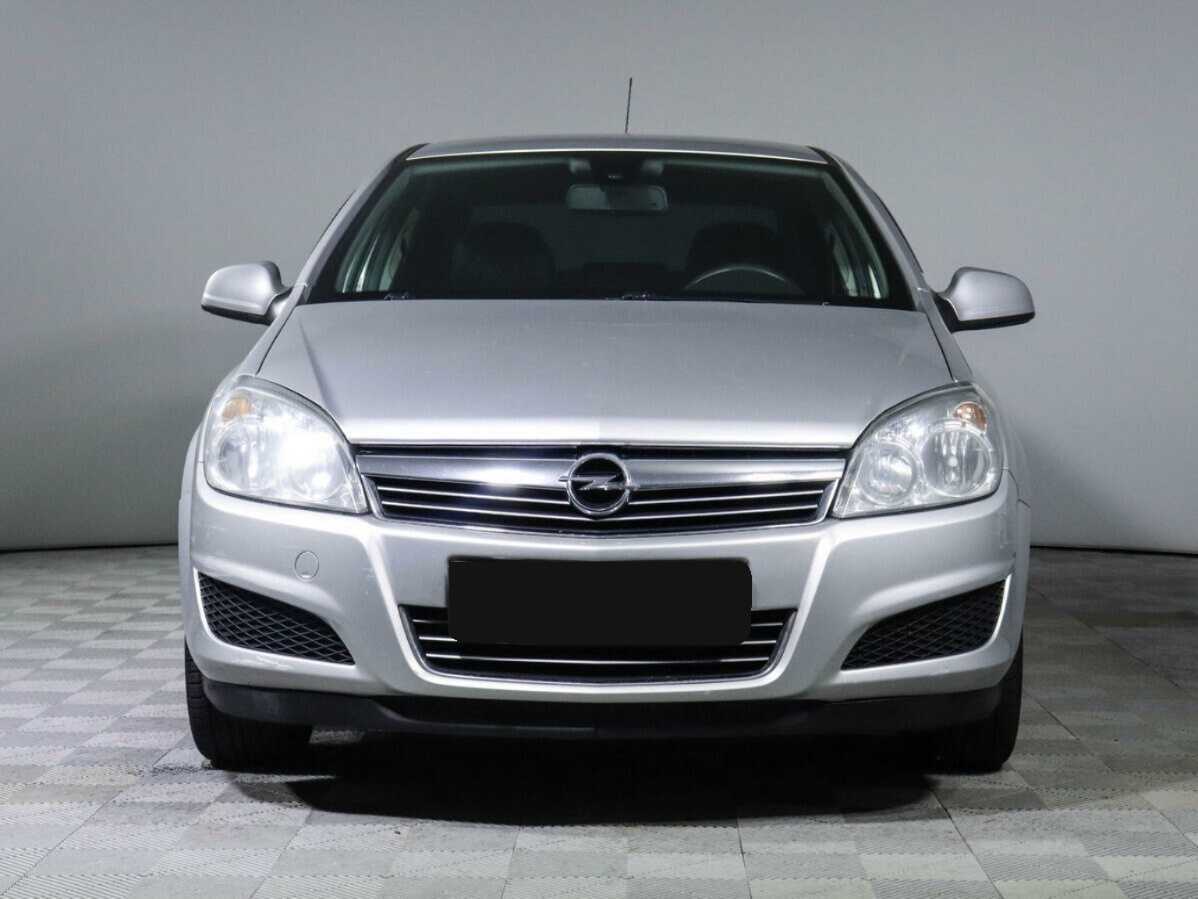 Купить Opel Astra с пробегом. Фото: #1