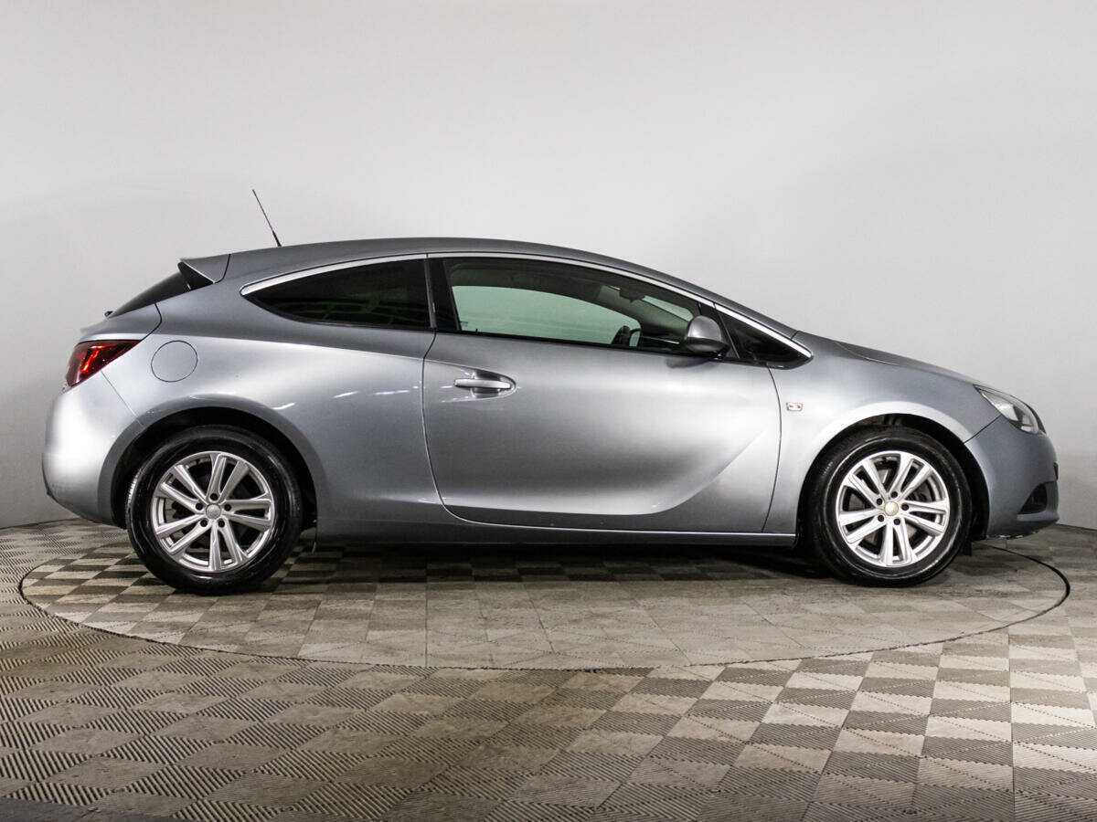 Купить Opel Astra с пробегом. Фото: #3