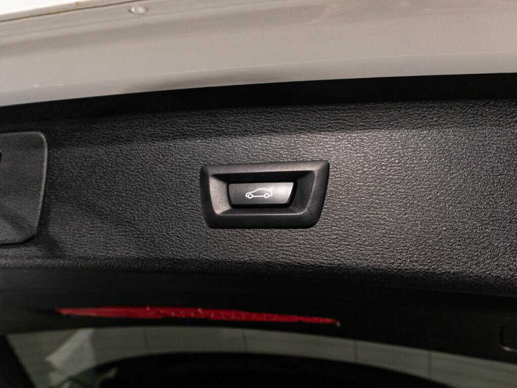 Купить BMW X1 с пробегом. Фото: #14