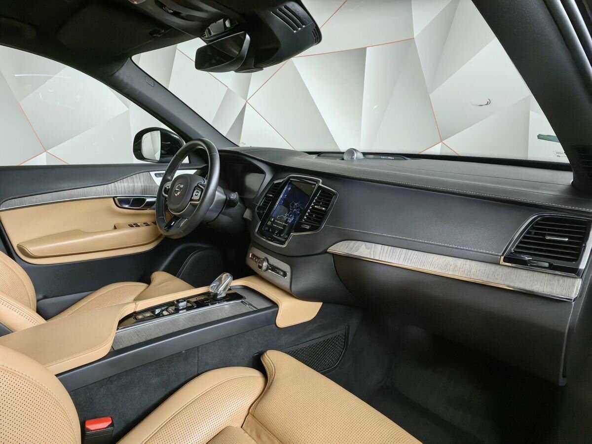 Купить Volvo XC90 с пробегом. Фото: #8
