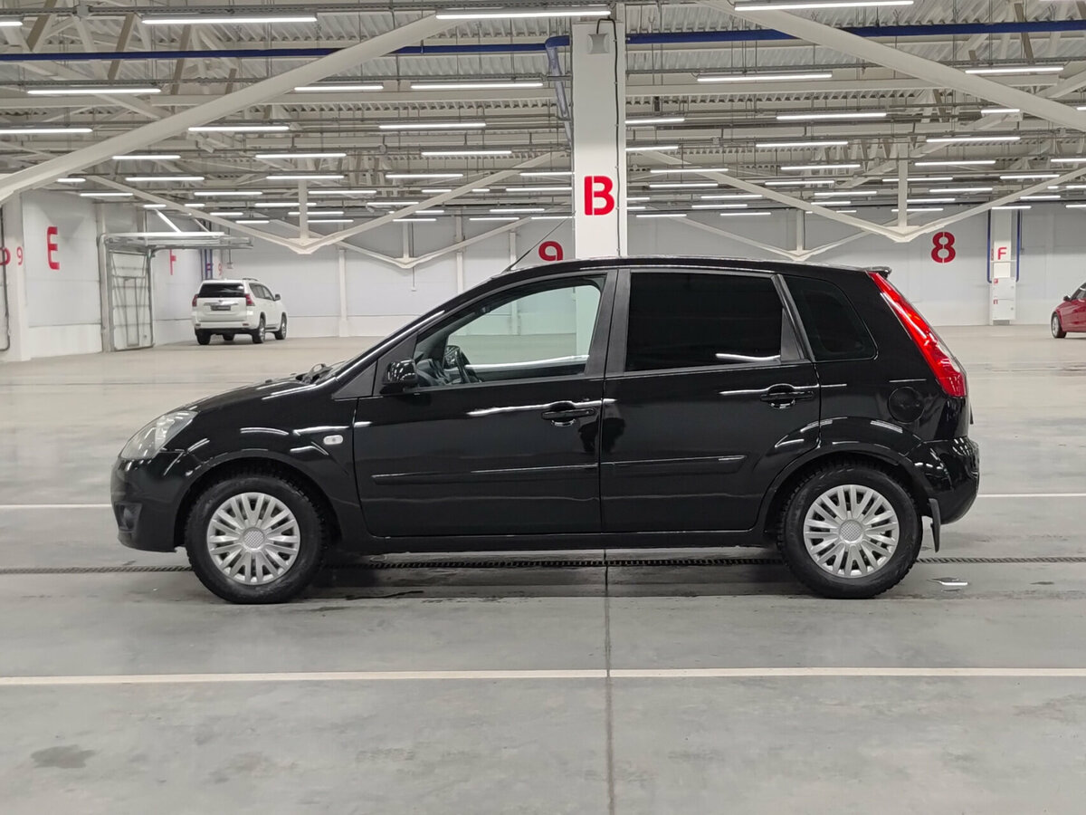 Купить Ford Fiesta с пробегом. Фото: #7