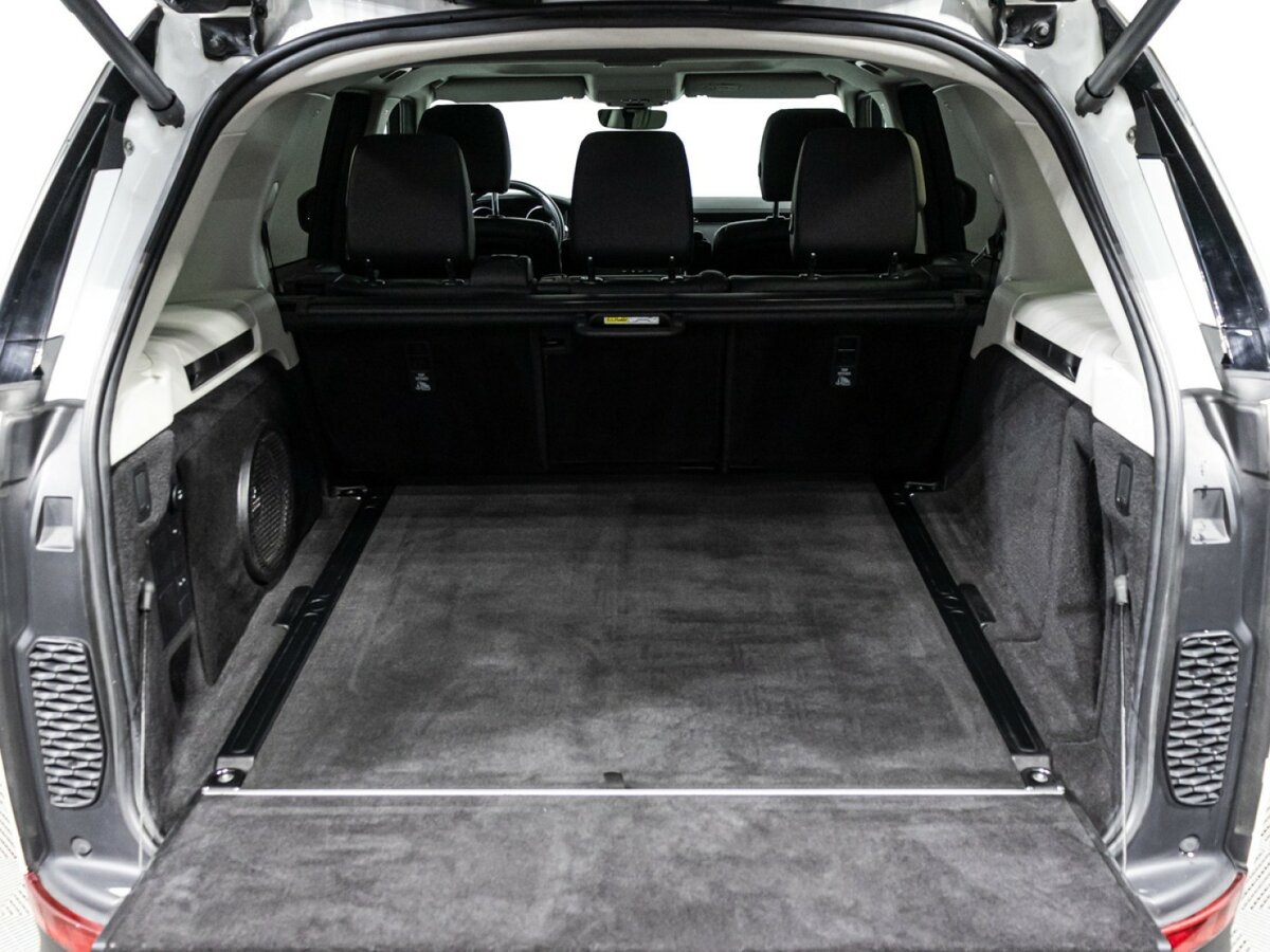 Купить Land Rover Discovery с пробегом. Фото: #13