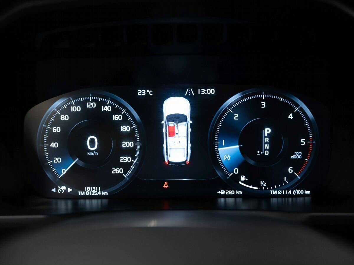 Купить Volvo XC90 с пробегом. Фото: #21