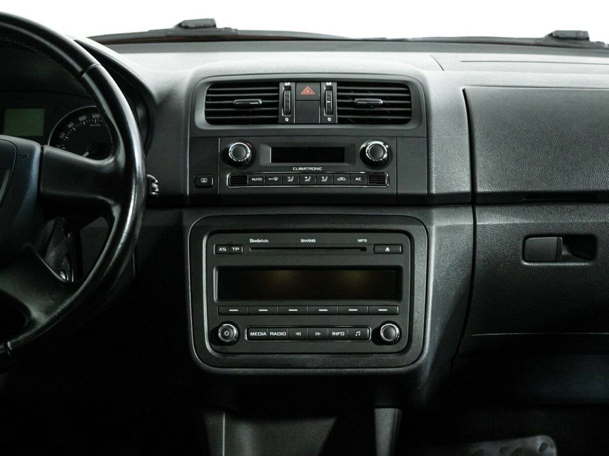 Купить Skoda Fabia с пробегом. Фото: #13