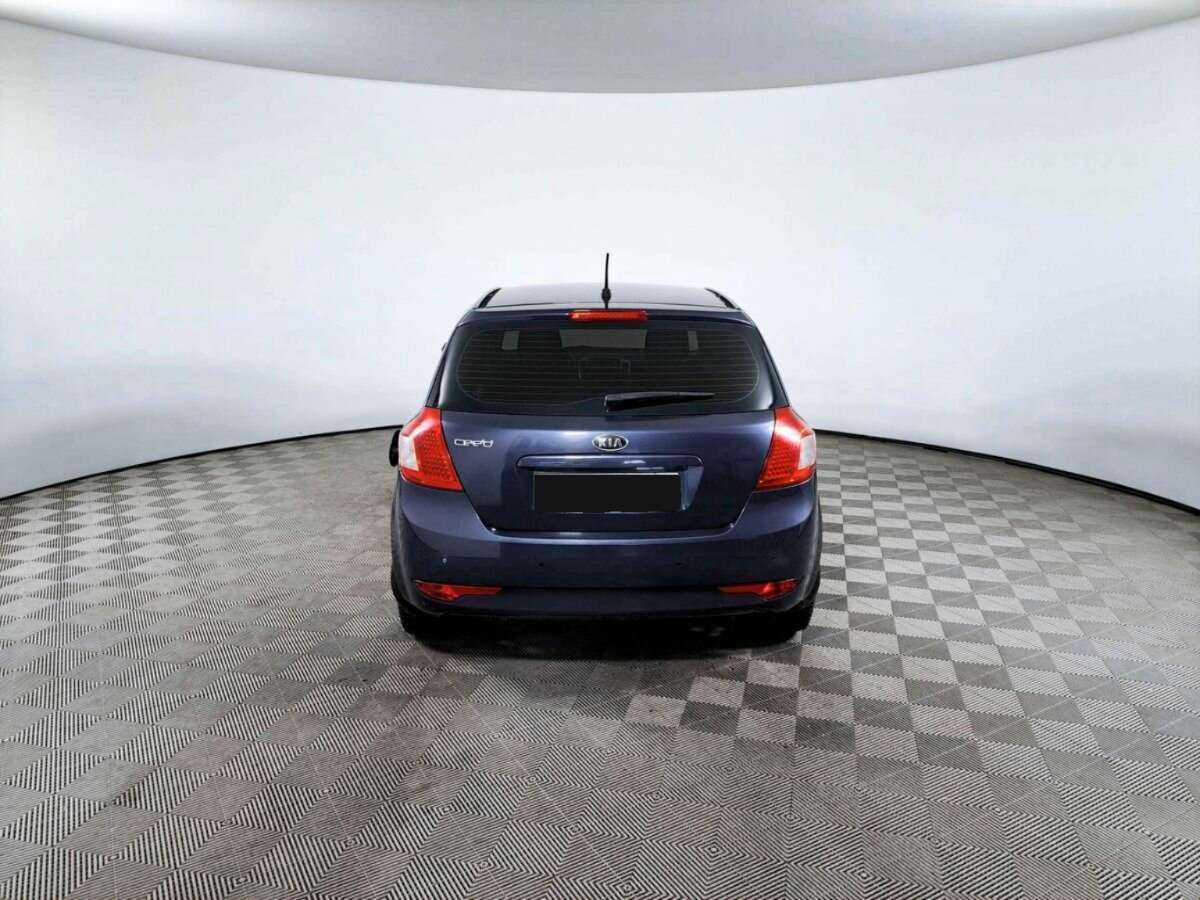 Купить Kia Ceed с пробегом. Фото: #5