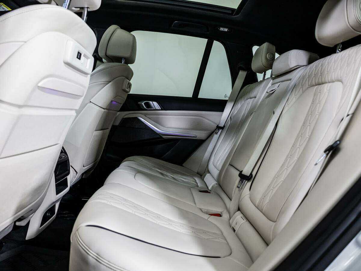 Купить BMW X5 с пробегом. Фото: #9