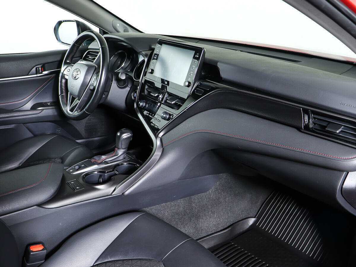 Купить Toyota Camry с пробегом. Фото: #6