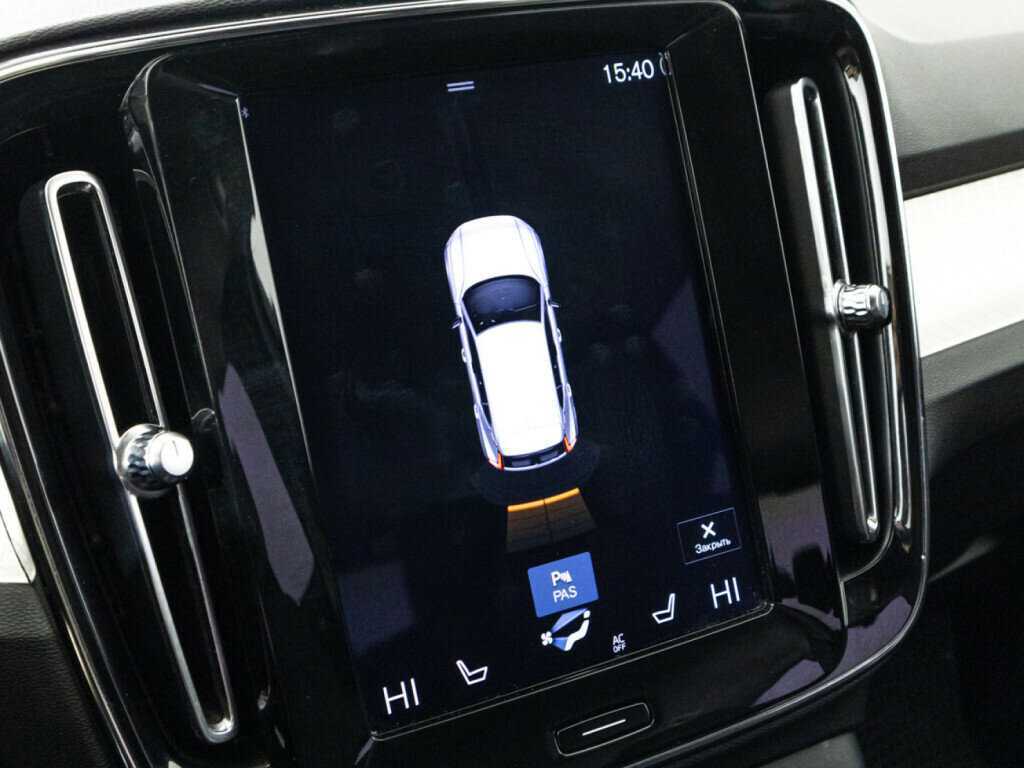 Купить Volvo XC40 с пробегом. Фото: #15