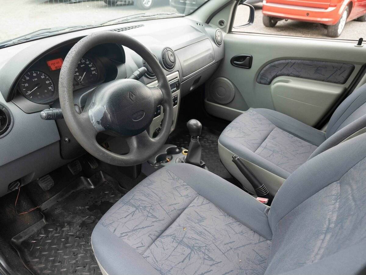 Купить Renault Logan с пробегом. Фото: #7