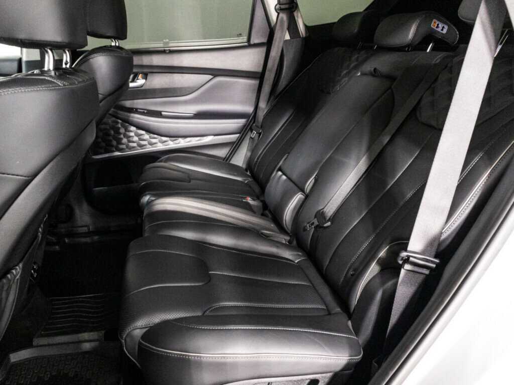 Купить Hyundai Santa Fe с пробегом. Фото: #9
