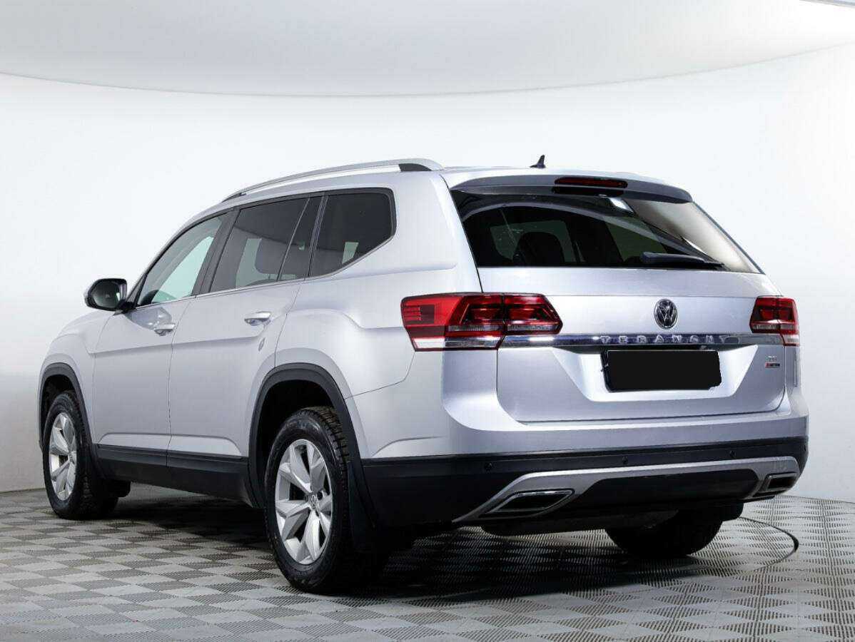 Купить Volkswagen Teramont с пробегом. Фото: #6