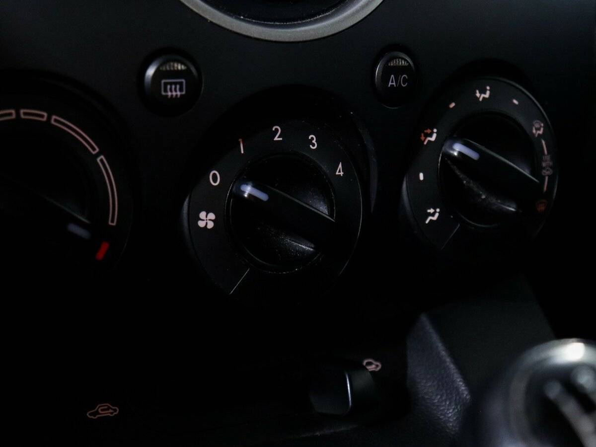 Купить Mazda 2 с пробегом. Фото: #16