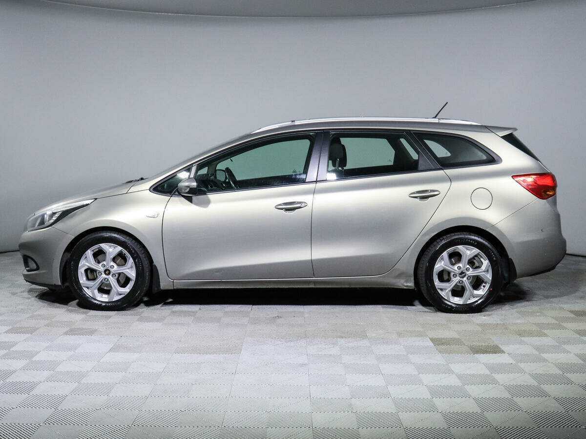 Купить Kia Ceed с пробегом. Фото: #7