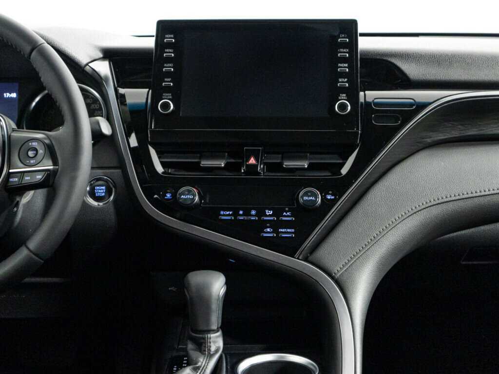 Купить Toyota Camry с пробегом. Фото: #13