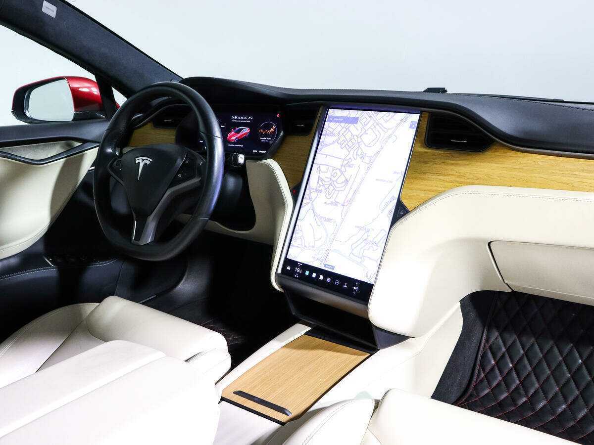 Купить Tesla Model S с пробегом. Фото: #8