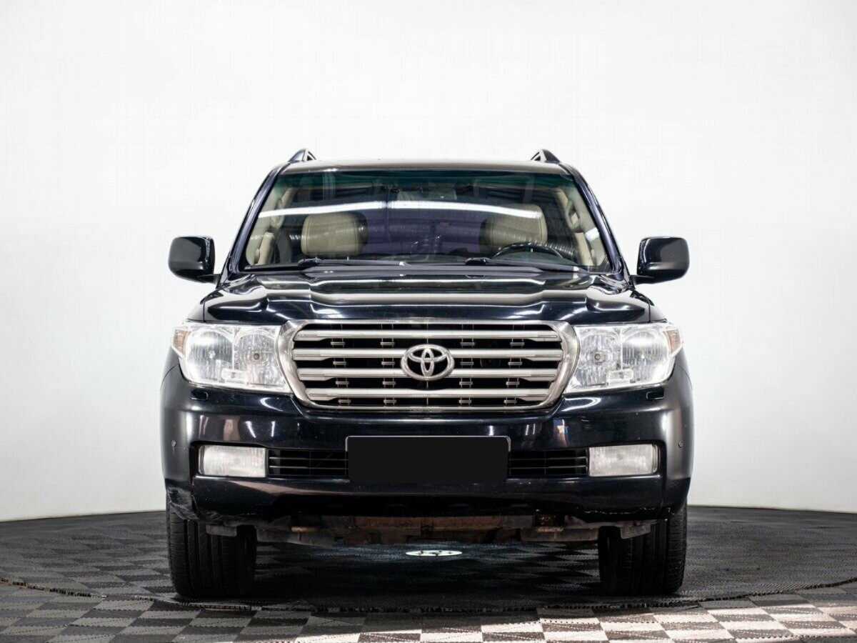 Купить Toyota Land Cruiser с пробегом. Фото: #1