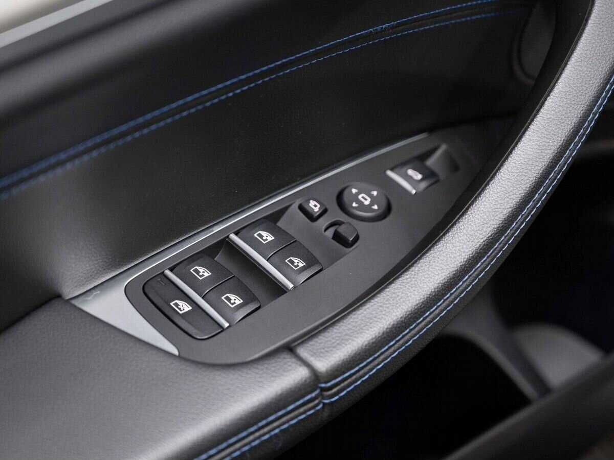 Купить BMW X4 с пробегом. Фото: #16