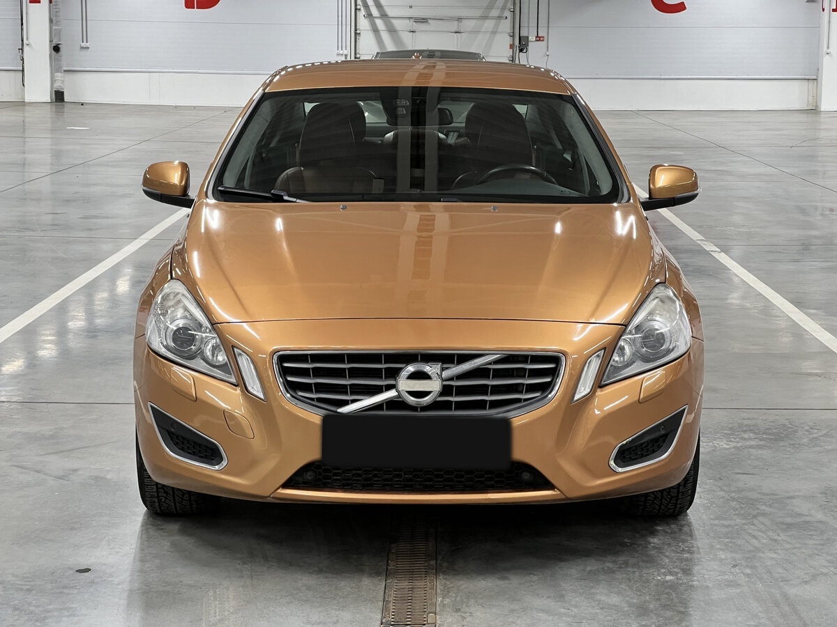 Купить Volvo S60 с пробегом. Фото: #1