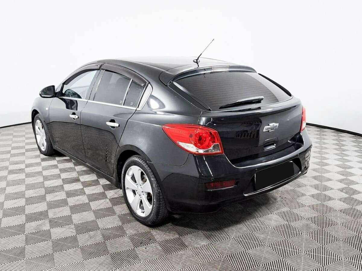 Купить Chevrolet Cruze с пробегом. Фото: #6