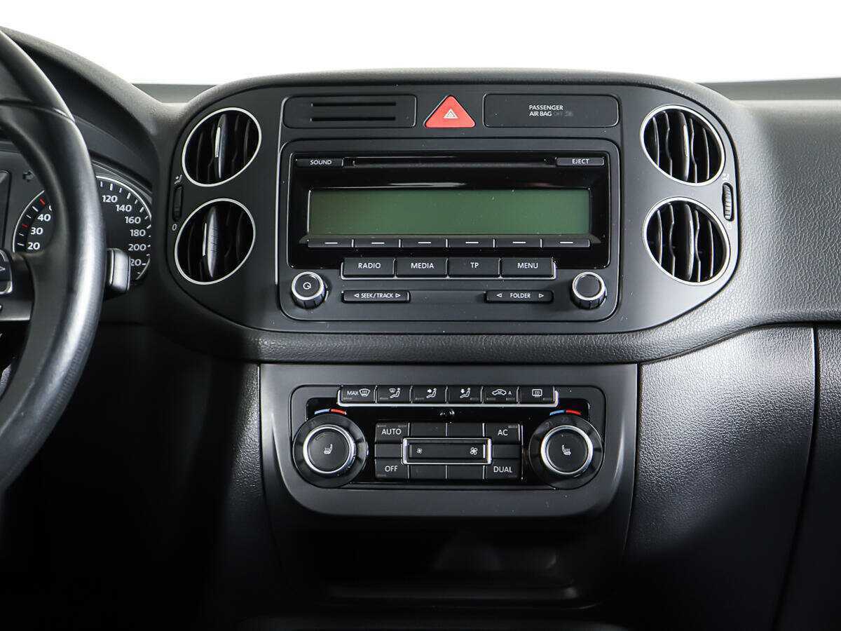 Купить Volkswagen Golf Plus с пробегом. Фото: #11