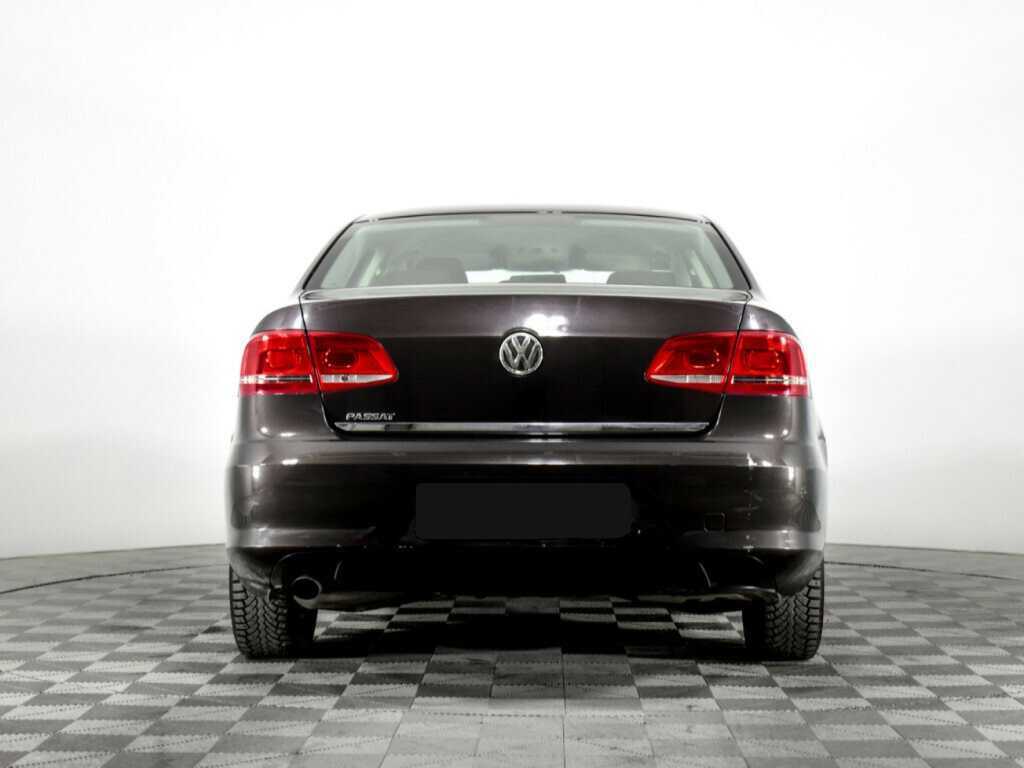 Купить Volkswagen Passat с пробегом. Фото: #3