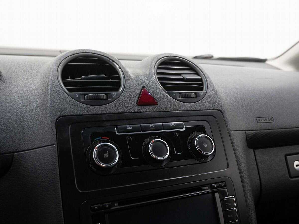 Купить Volkswagen Caddy с пробегом. Фото: #16