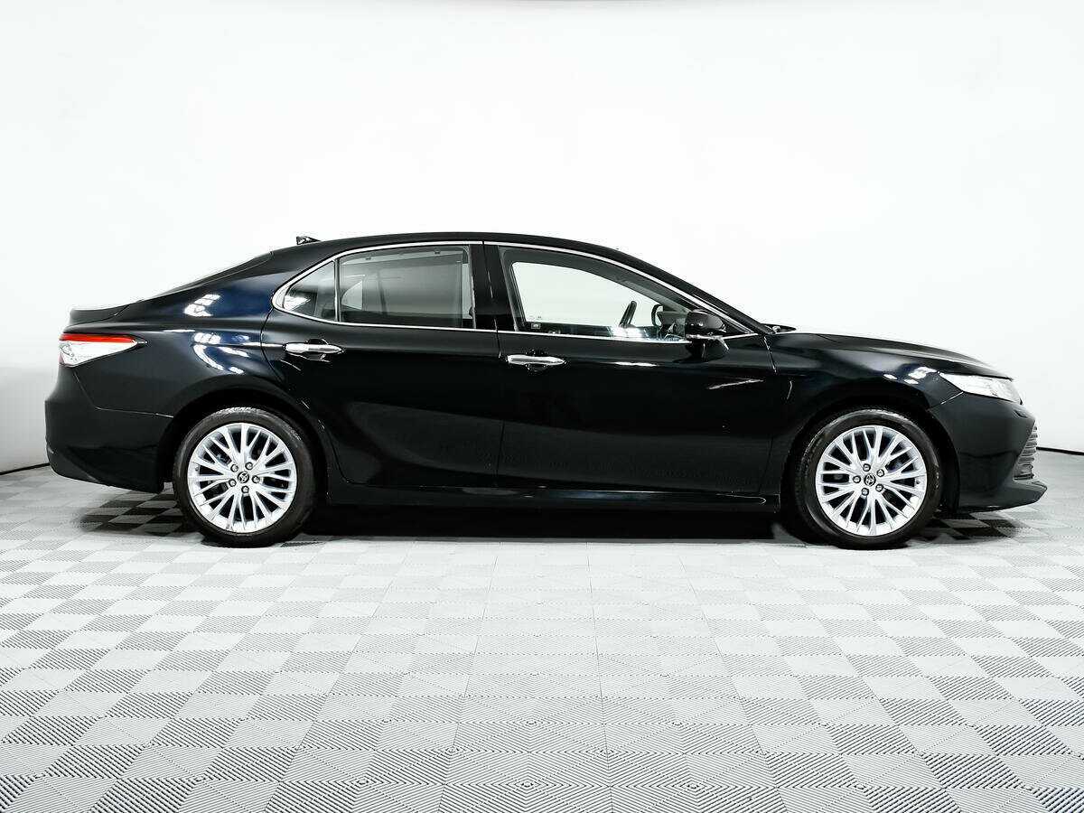 Купить Toyota Camry с пробегом. Фото: #3