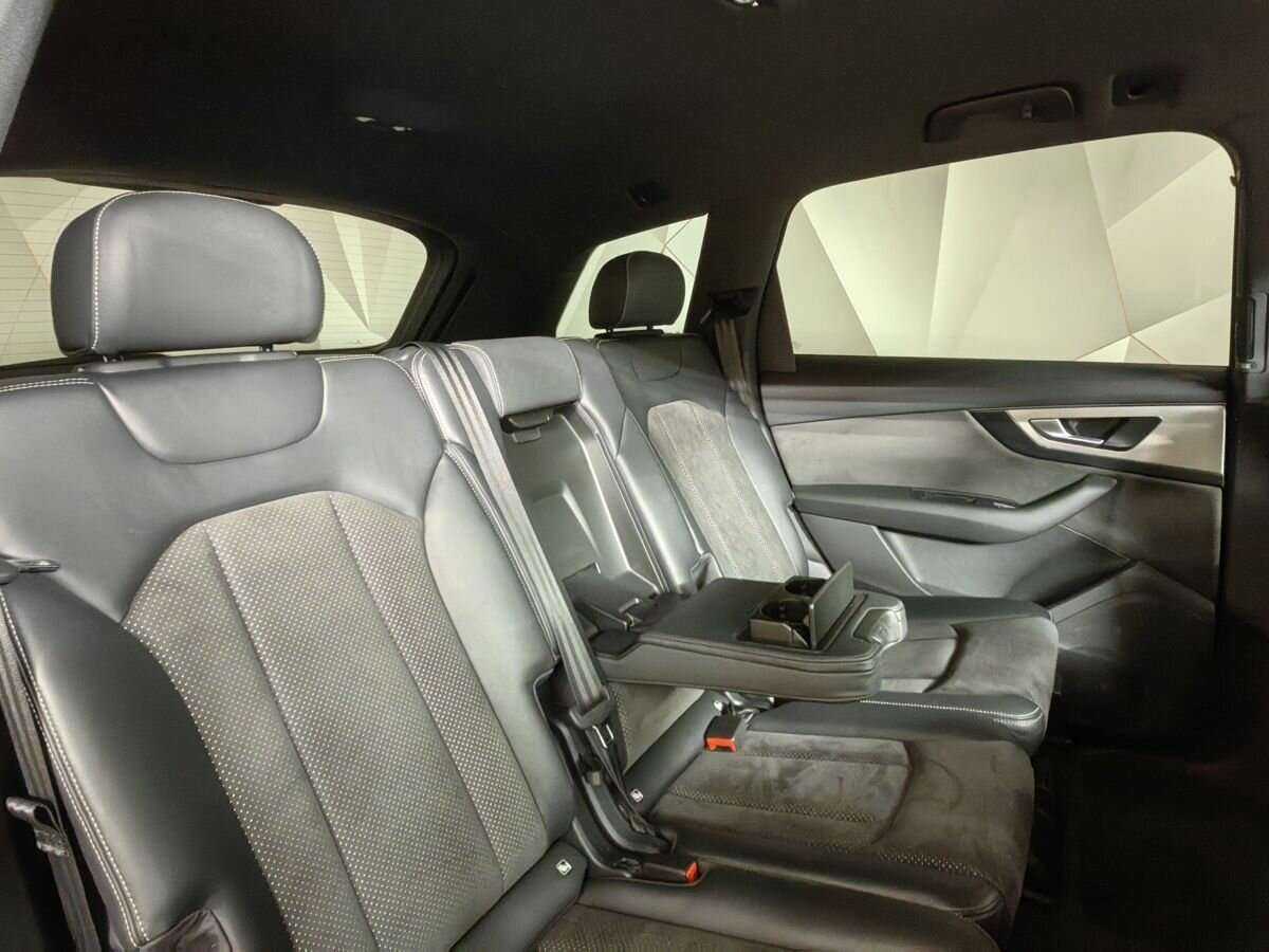 Купить Audi Q7 с пробегом. Фото: #12