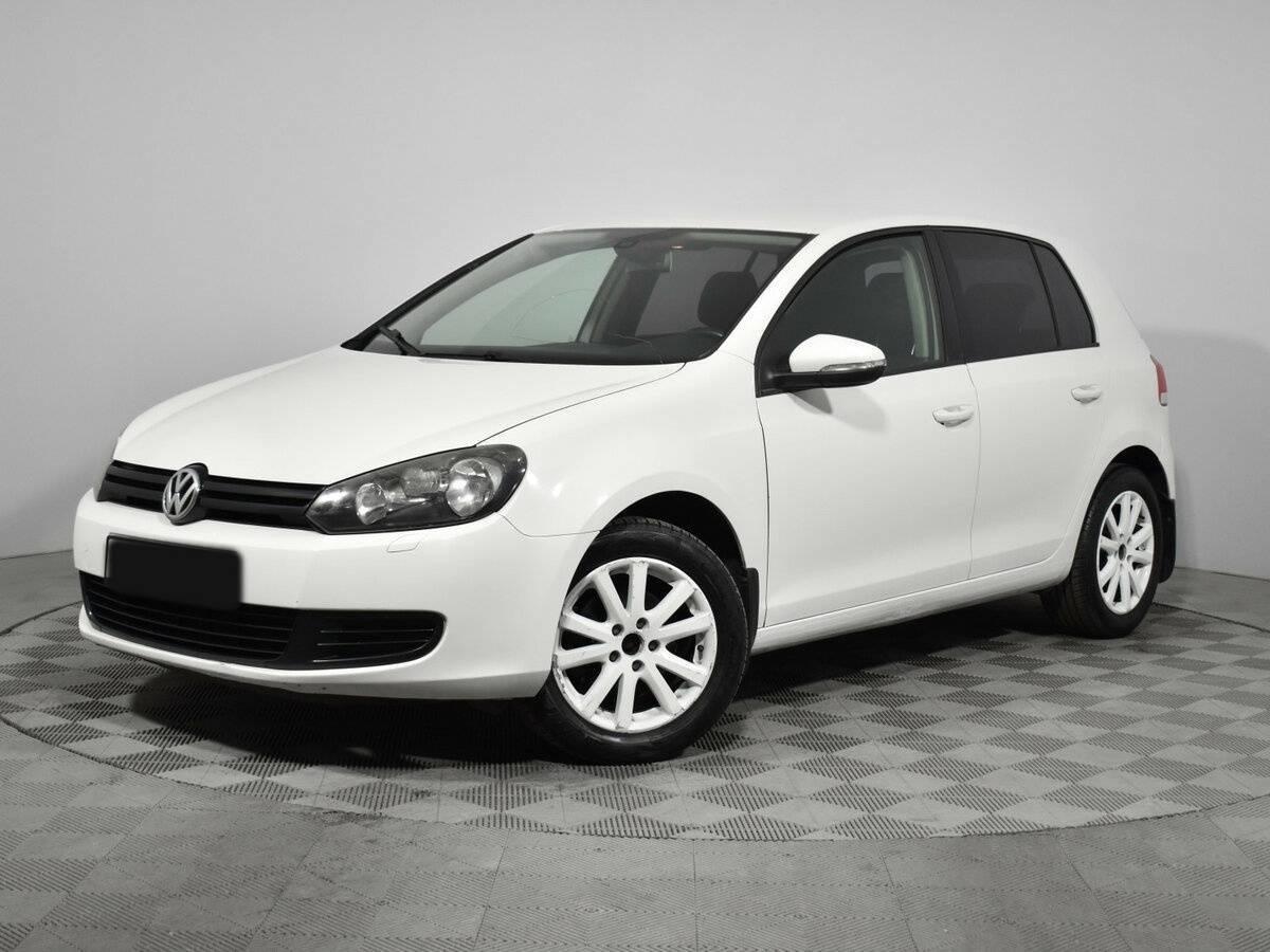 Купить Volkswagen Golf с пробегом. Посмотреть фото