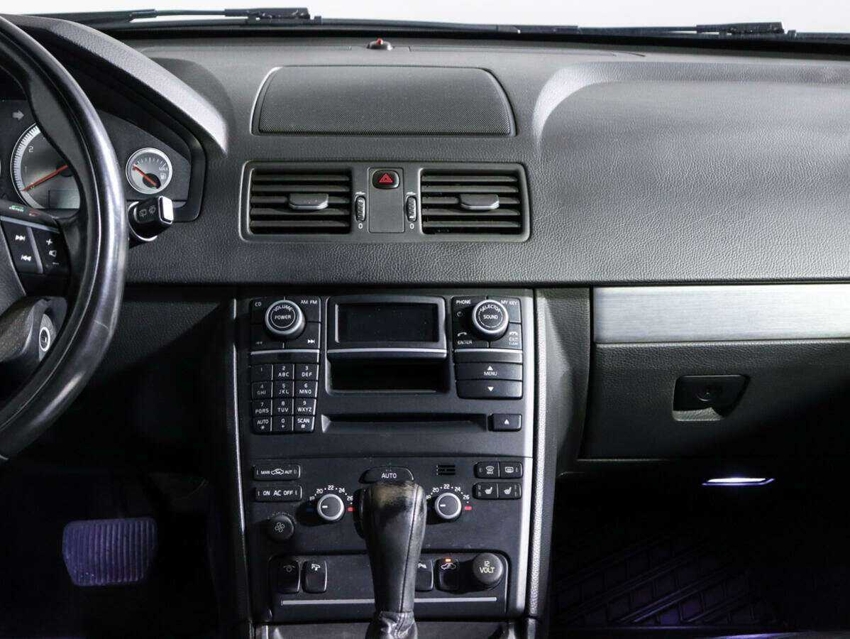 Купить Volvo XC90 с пробегом. Фото: #9