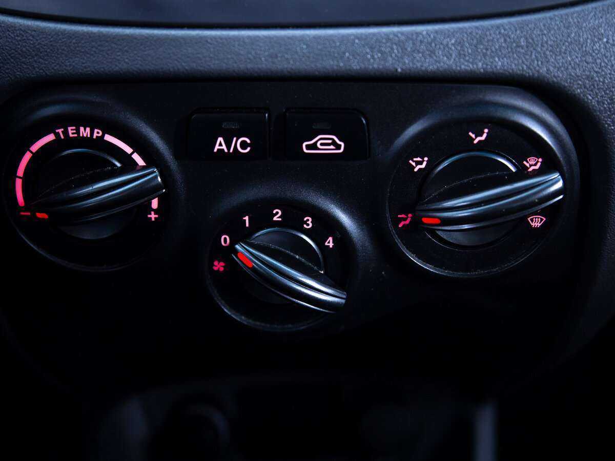 Купить Kia Rio с пробегом. Фото: #15