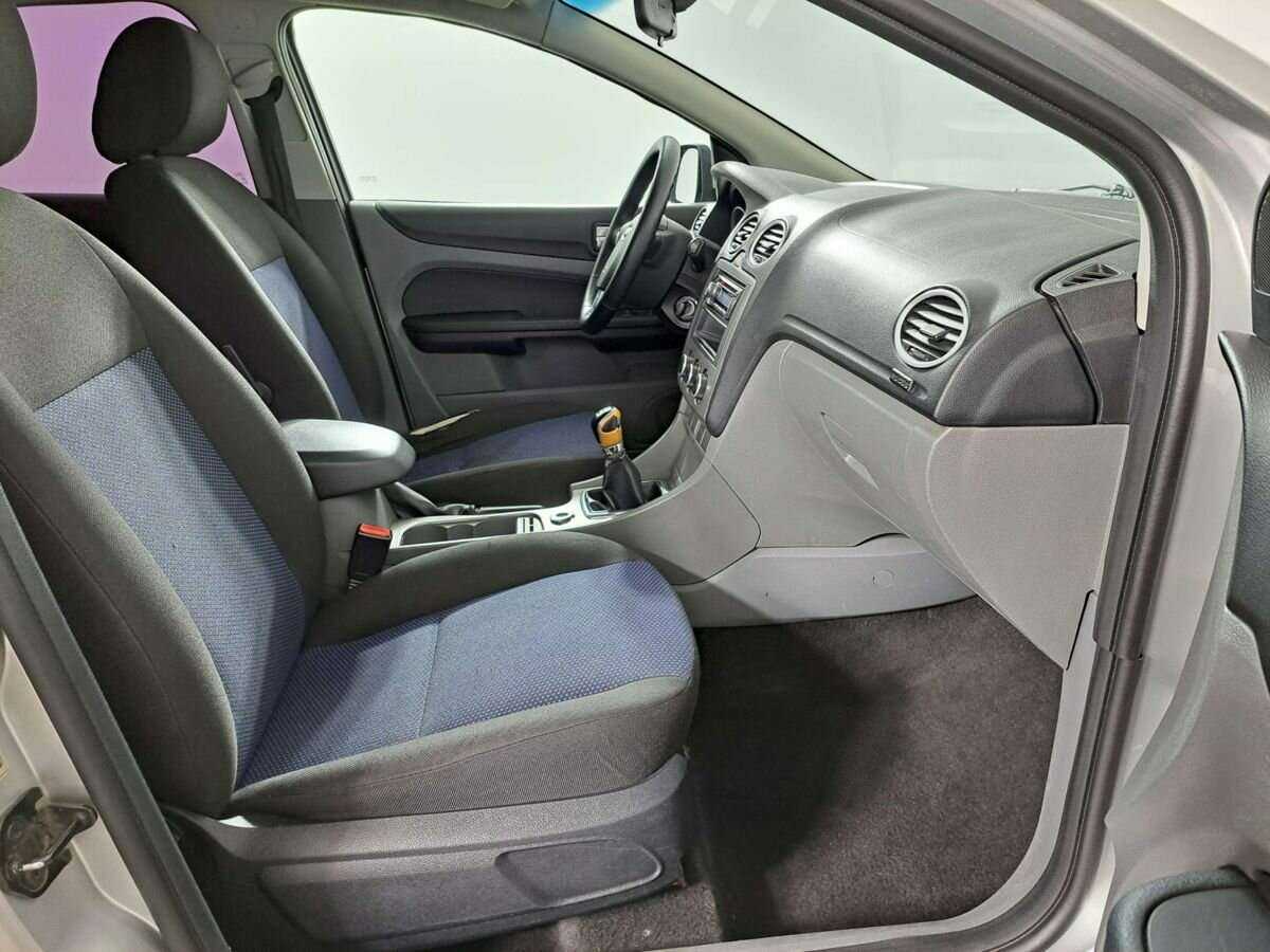 Купить Ford Focus с пробегом. Фото: #8