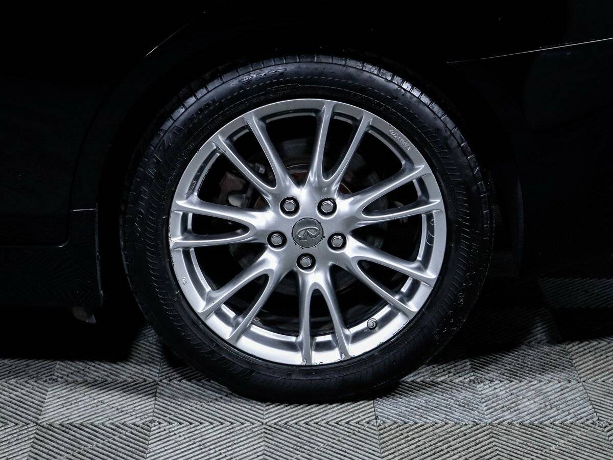 Купить Infiniti Q50 с пробегом. Фото: #14
