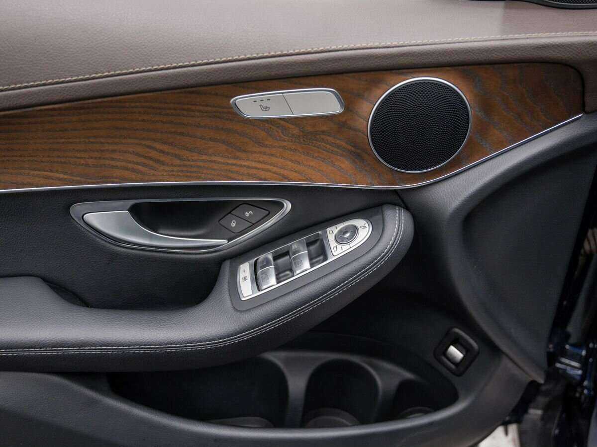 Купить Mercedes-Benz GLC с пробегом. Фото: #14