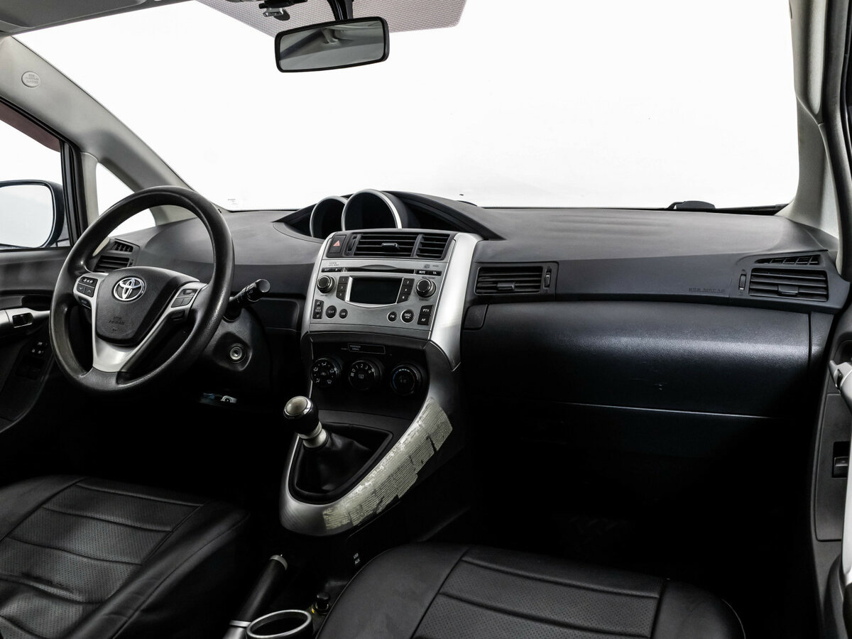 Купить Toyota Verso с пробегом. Фото: #6