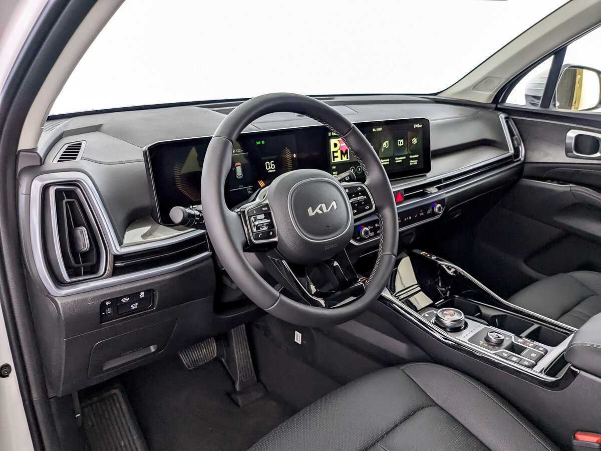 Купить Kia Sorento с пробегом. Фото: #15