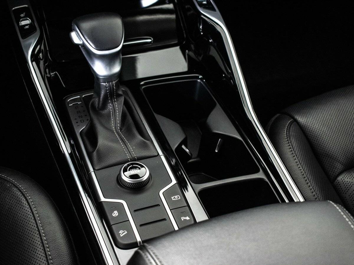 Купить Kia Sorento с пробегом. Фото: #8