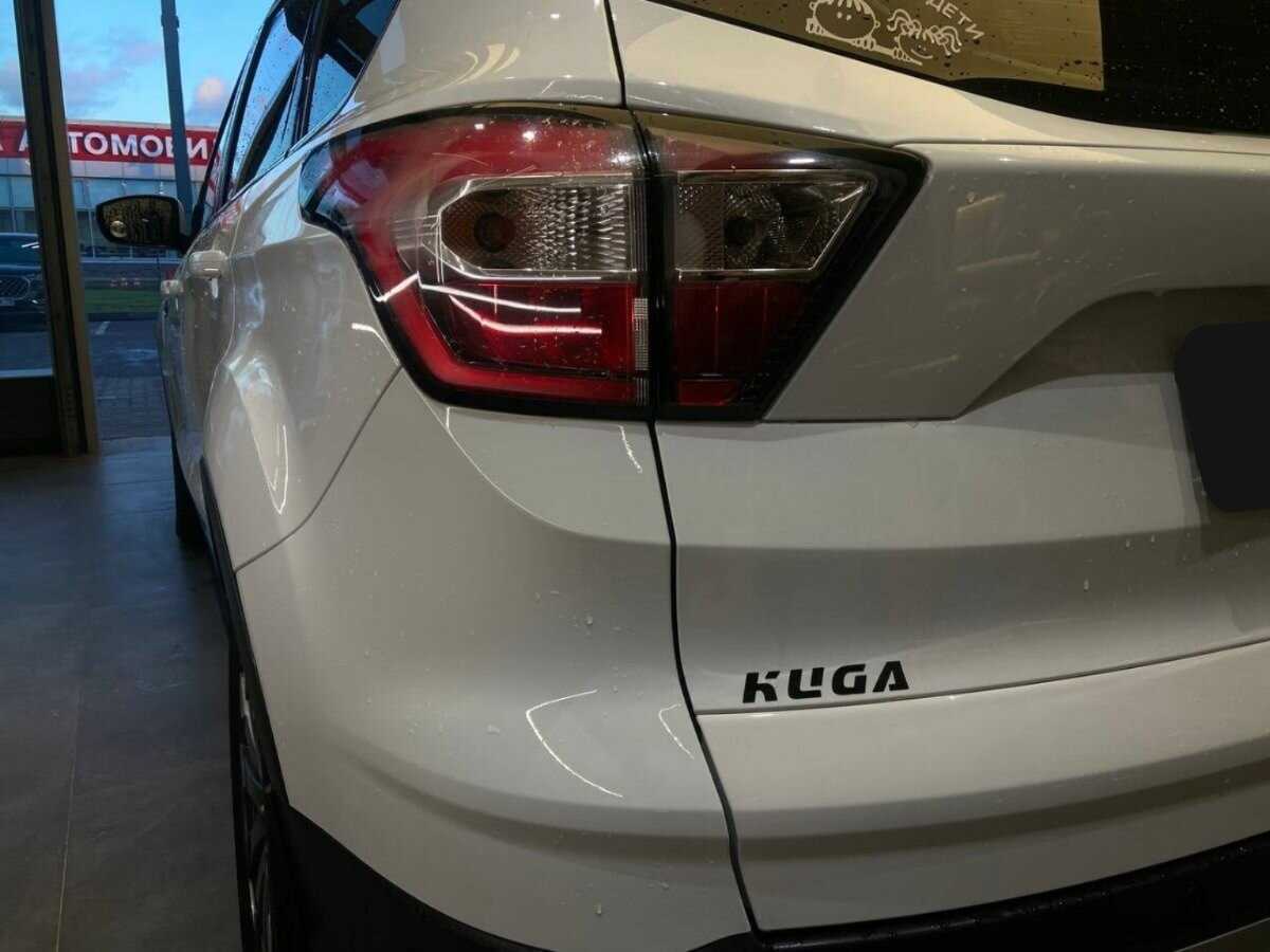 Купить Ford Kuga с пробегом. Фото: #5