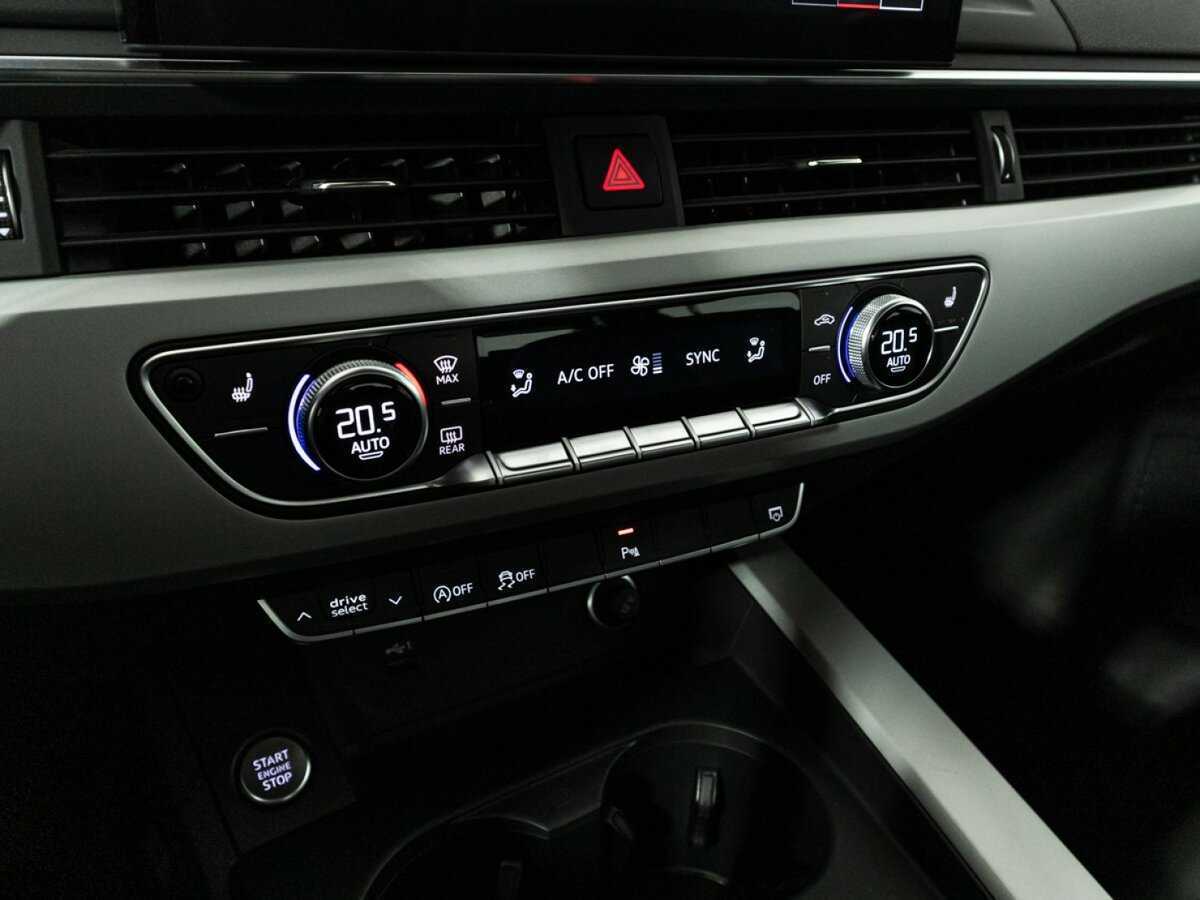Купить Audi A4 с пробегом. Фото: #14