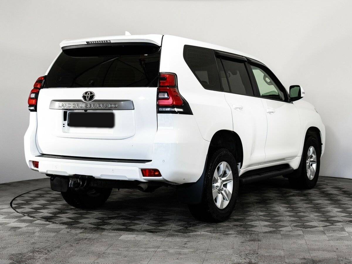 Купить Toyota Land Cruiser Prado с пробегом. Фото: #3