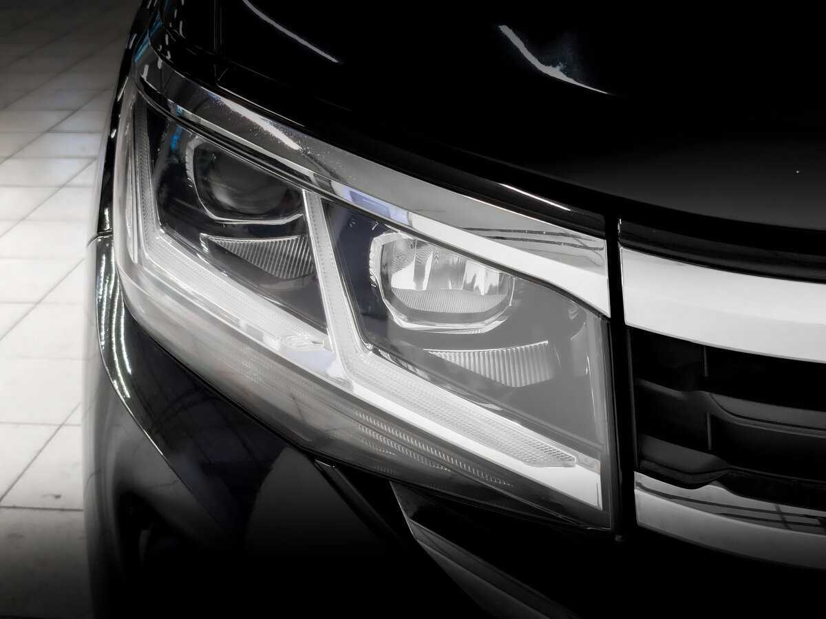 Купить Volkswagen Teramont с пробегом. Фото: #15