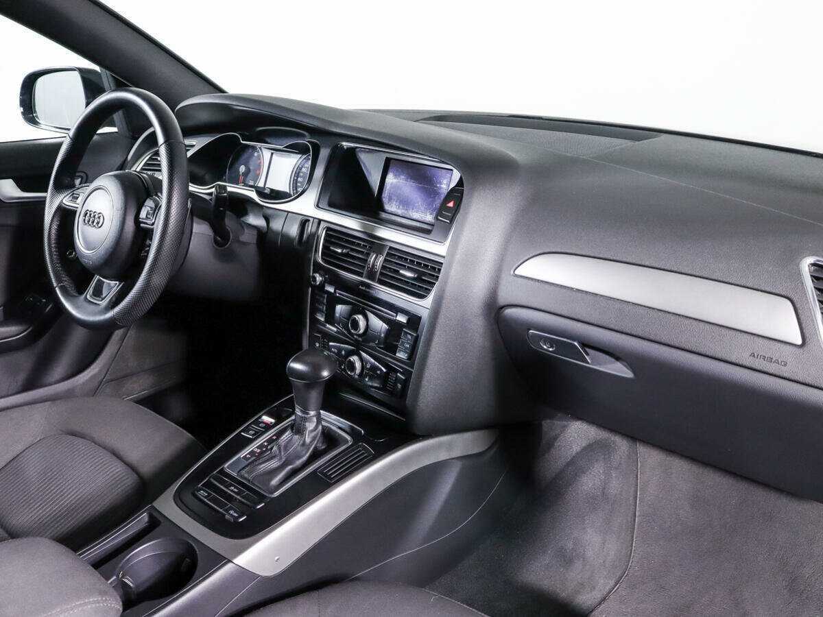 Купить Audi A4 с пробегом. Фото: #6